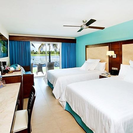 فندق Premium Level At Barcelo Bavaro Palace المظهر الخارجي الصورة